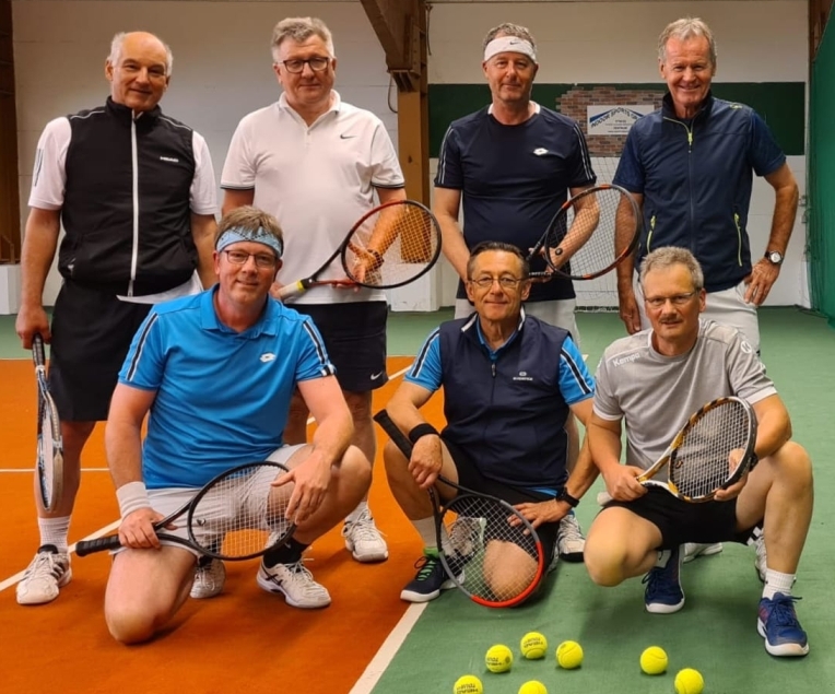 Bild "Saison 2022:2022_Herren50_Trainingslager_min.jpg"